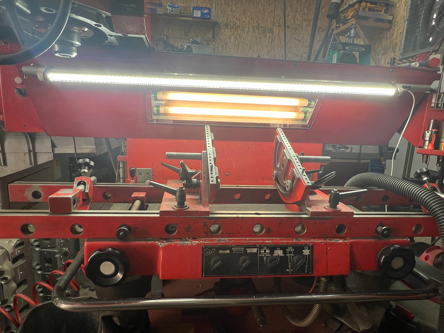 MINI BRITE+ 5FT Magnetic Pit Light - 14,500 Lumen