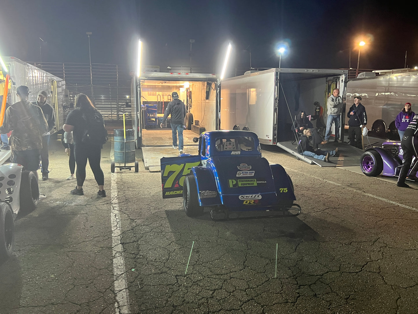 Legend Car with 5FT Pit Lights